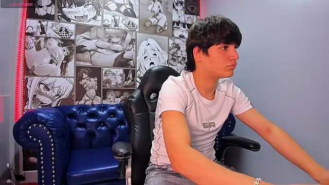 Snapshot of JakeSummer_ chatting on December 2, 2025, 7:26 pm JakeSummer online show from December 2, 2025, 7:26 pm