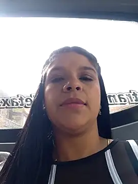 Layla-daring online show from April 11, 2026, 8:34 pm