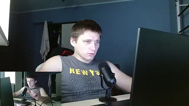 Snapshot of Poliglotjoe1 chatting on February 15, 2026, 3:33 pm Poliglotjoe1 online show from February 15, 2026, 3:33 pm