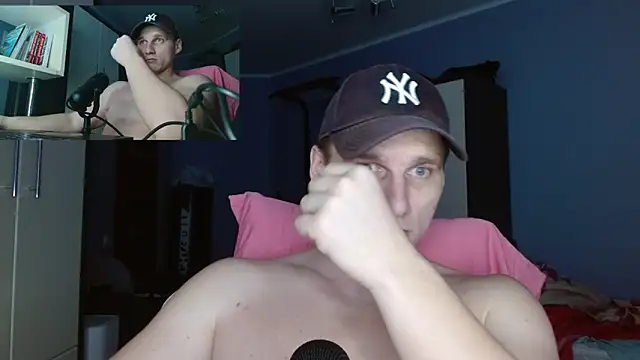 Poliglotjoe1 online show from December 22, 2025, 9:09 am