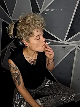 Snapshot of megan_NL chatting on February 1, 2026, 5:22 pm megan NL online show from February 1, 2026, 5:22 pm