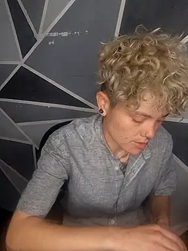 Snapshot of megan_NL chatting on January 31, 2026, 10:19 pm megan NL online show from January 31, 2026, 10:19 pm