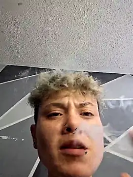 Snapshot of megan_NL chatting on February 12, 2026, 8:30 pm megan NL online show from February 12, 2026, 8:30 pm