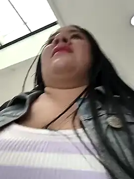 Kendra-daring online show from March 3, 2026, 6:15 pm