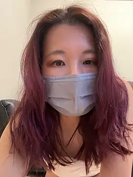 nana na425 online show from January 13, 2026, 12:58 am