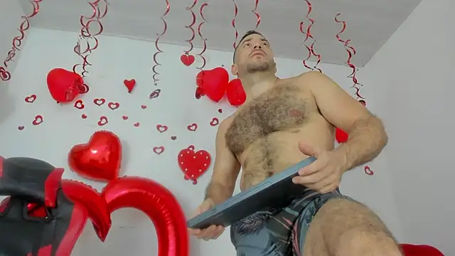 Snapshot of RoughSex_and_BDSM chatting on February 20, 2026, 4:31 am RoughSex and BDSM online show from February 20, 2026, 4:31 am