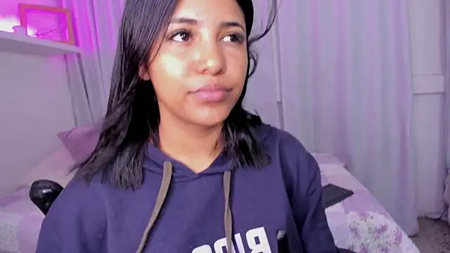 emmyheart7 online show from January 13, 2026, 3:43 am