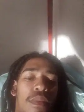 Eezxxx online show from April 11, 2026, 8:01 pm