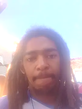 Eezxxx online show from April 18, 2026, 9:00 am