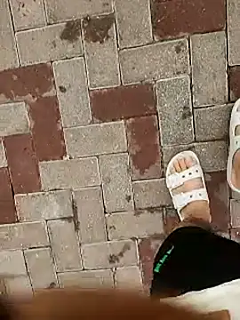 Meow buggie online show from March 27, 2026, 10:49 am