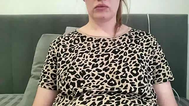 Snapshot of alisa_kitcat chatting on January 14, 2026, 5:55 am alisa kitcat online show from January 14, 2026, 5:55 am