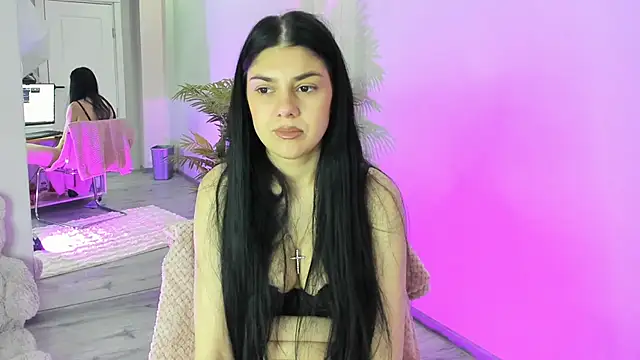 SerennaNoir online show from February 21, 2026, 8:22 pm