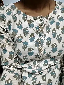 Roja   online show from November 26, 2025, 12:38 pm