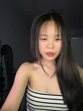 Kiee-lee online show from April 7, 2026, 1:35 pm