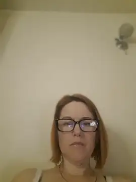 LanaOlbenst online show from June 1, 2026, 6:51 pm