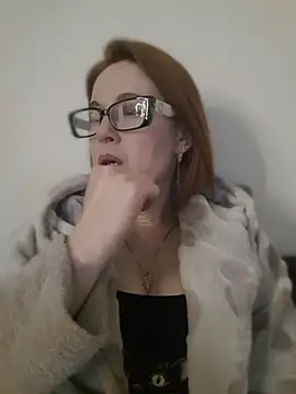 LanaOlbenst online show from May 19, 2026, 6:48 pm