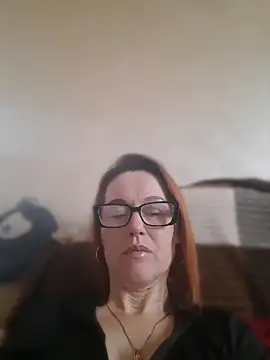 LanaOlbenst online show from May 8, 2026, 7:01 am