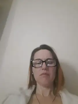 LanaOlbenst online show from May 11, 2026, 8:17 pm