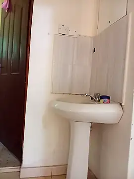 Snapshot of AnastiaBushlah chatting on February 18, 2026, 5:16 am AnastiaBushlah online show from February 18, 2026, 5:16 am