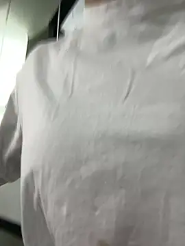 Snapshot of mitao_xx chatting on January 12, 2026, 3:13 am mitao xx online show from January 12, 2026, 3:13 am