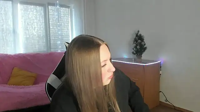 GirlPlayer online show from January 17, 2026, 8:18 am