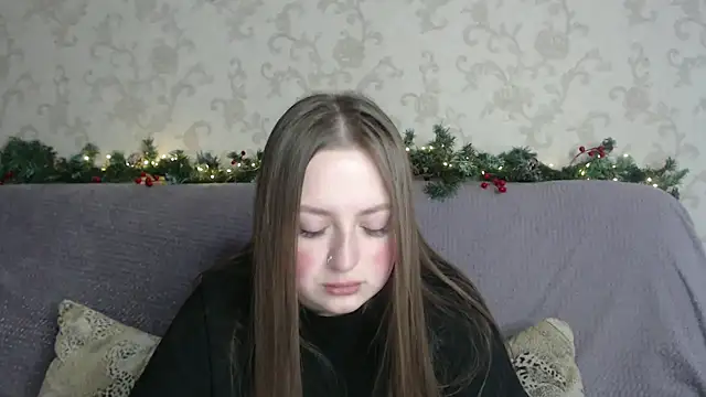 GirlPlayer online show from December 21, 2025, 8:16 am