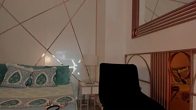 Snapshot of MafeArias23 chatting on November 27, 2025, 9:48 pm MafeArias23 online show from November 27, 2025, 9:48 pm