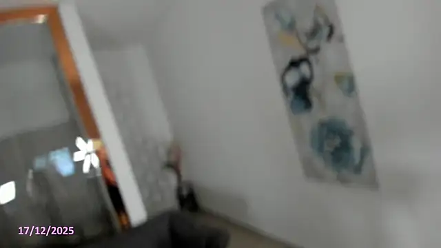 Snapshot of MafeArias23 chatting on December 17, 2025, 1:16 pm MafeArias23 online show from December 17, 2025, 1:16 pm