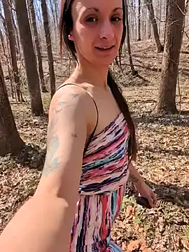 LexiLuxi online show from March 26, 2026, 7:12 pm