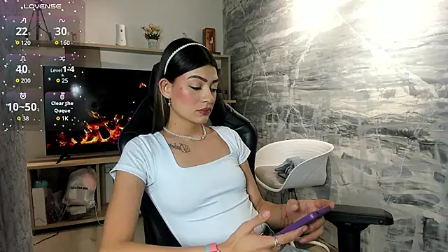 RenataMason online show from February 24, 2026, 9:43 am