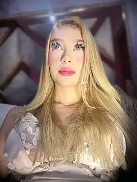 Snapshot of valeryfox__ chatting on February 18, 2026, 9:55 pm valeryfox online show from February 18, 2026, 9:55 pm