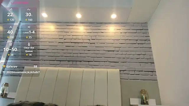 SophieeMoore online show from March 1, 2026, 3:12 pm