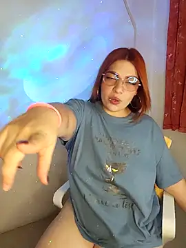 mila curvy online show from February 25, 2026, 6:13 am