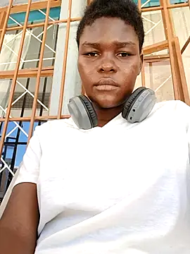 VirginPrincess06 online show from February 5, 2026, 11:39 am