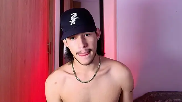 Snapshot of NathanFerrara chatting on December 20, 2025, 3:09 am NathanFerrara online show from December 20, 2025, 3:09 am