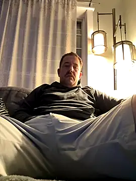 jubelale online show from November 29, 2025, 2:50 pm