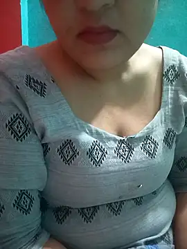 Priya 089 online show from February 20, 2026, 4:42 am