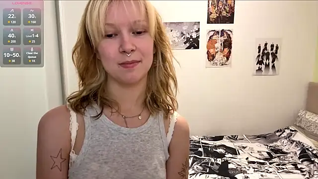 ElfriedaZwack online show from June 19, 2026, 7:41 pm
