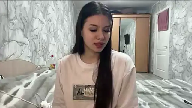 Phantom Gallactic online show from December 4, 2025, 8:46 am