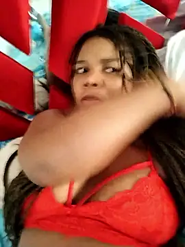 Spicychoocolate online show from January 7, 2026, 9:42 pm