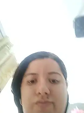 Snapshot of Chaparrita13 chatting on January 7, 2026, 5:51 pm Chaparrita13 online show from January 7, 2026, 5:51 pm