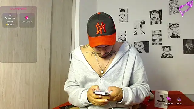 Snapshot of Henry_villa23 chatting on March 5, 2026, 4:42 am Henry villa23 online show from March 5, 2026, 4:42 am