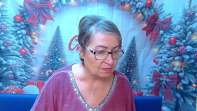 Snapshot of OlgaLuck chatting on December 18, 2025, 6:40 am OlgaLuck online show from December 18, 2025, 6:40 am