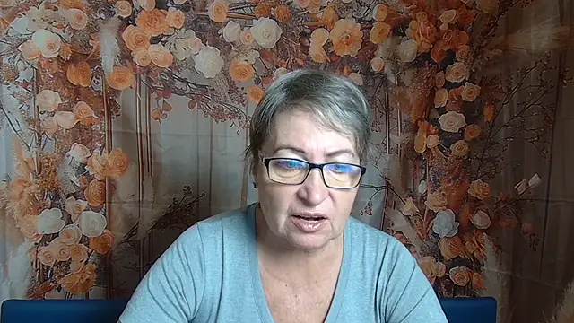 Snapshot of OlgaLuck chatting on December 4, 2025, 6:34 am OlgaLuck online show from December 4, 2025, 6:34 am