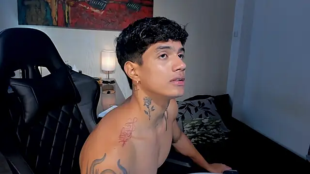 Snapshot of aress_damon chatting on December 16, 2025, 5:17 pm aress damon online show from December 16, 2025, 5:17 pm