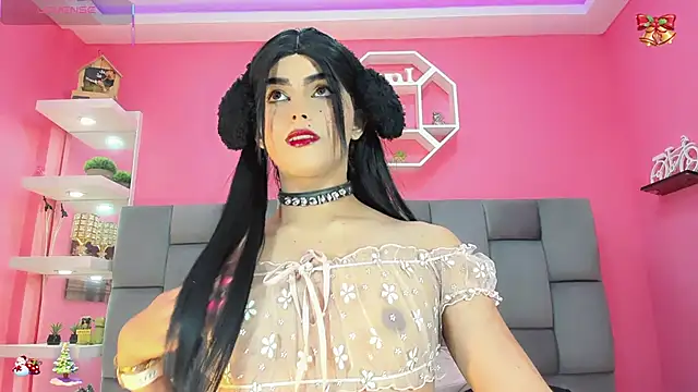 DaleskaSanchez online show from December 15, 2025, 8:36 pm