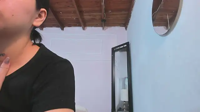 Izelevans online show from April 4, 2026, 10:33 am