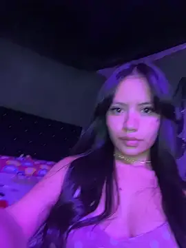 GiiaaFox online show from November 29, 2025, 10:10 pm