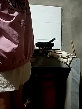 nangmo online show from March 9, 2026, 10:57 pm