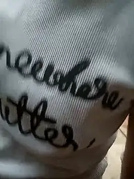 nangmo online show from March 17, 2026, 11:19 pm